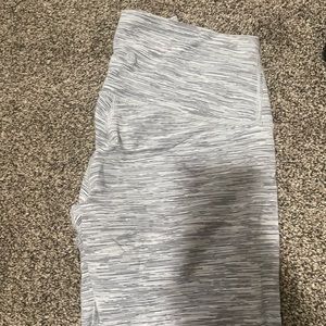 Lululemon align size 4